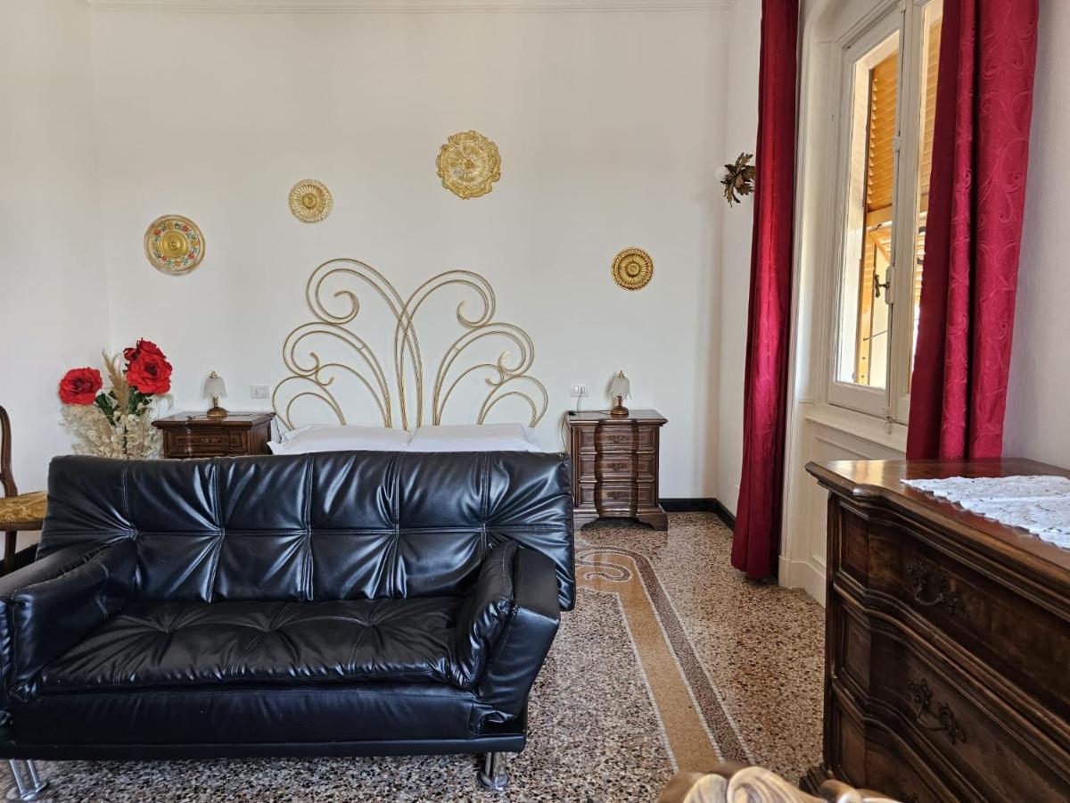 Antiche Memorie-Eleganza E Confort In Centro Citta Генуя Экстерьер фото